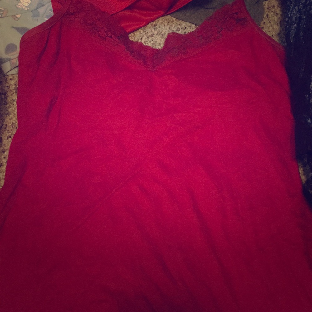 Red Layering Tank